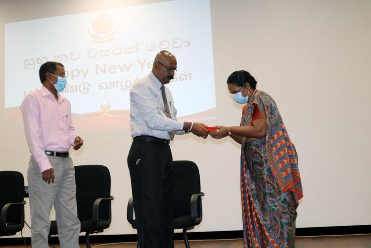 Mrs. S. Nagodavithana were awarded the bronze medal in appreciation of their commendable service of 25 years  to the University of Moratuwa and ITUM