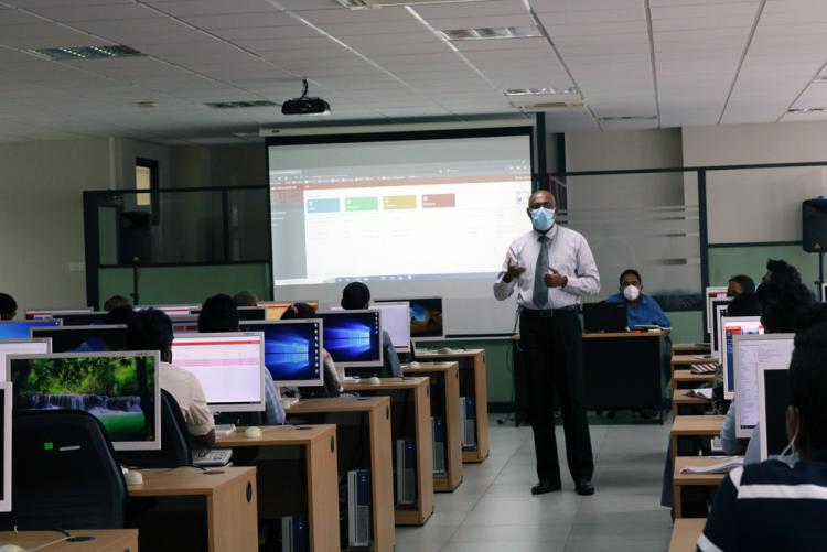 A Training Session on the Online SD Request System
