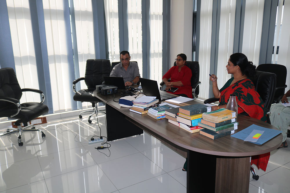 Awareness Session on the Smart Library, Stocktaking, Auditing and Shelving Assistant (SLASA) Toolkit Held at ITUM Library